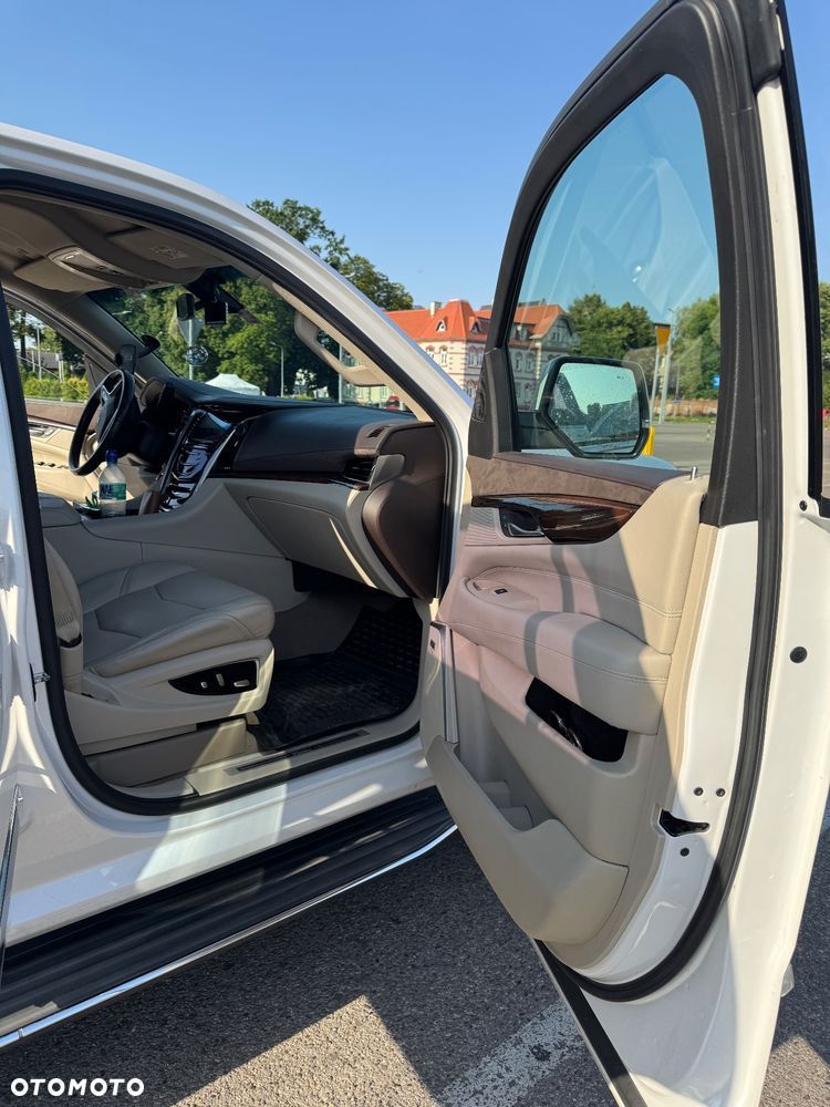 Cadillac Escalade 6.2 V8 Elegance - 13