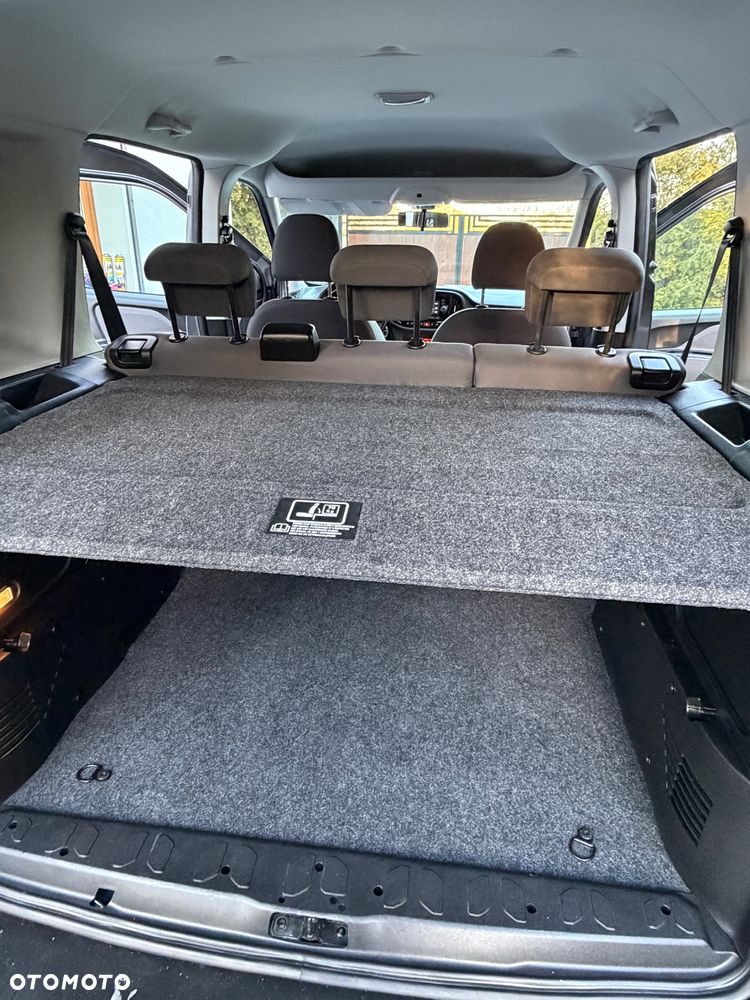 Fiat Doblo 1.4 T-Jet 16V First Edition - 10