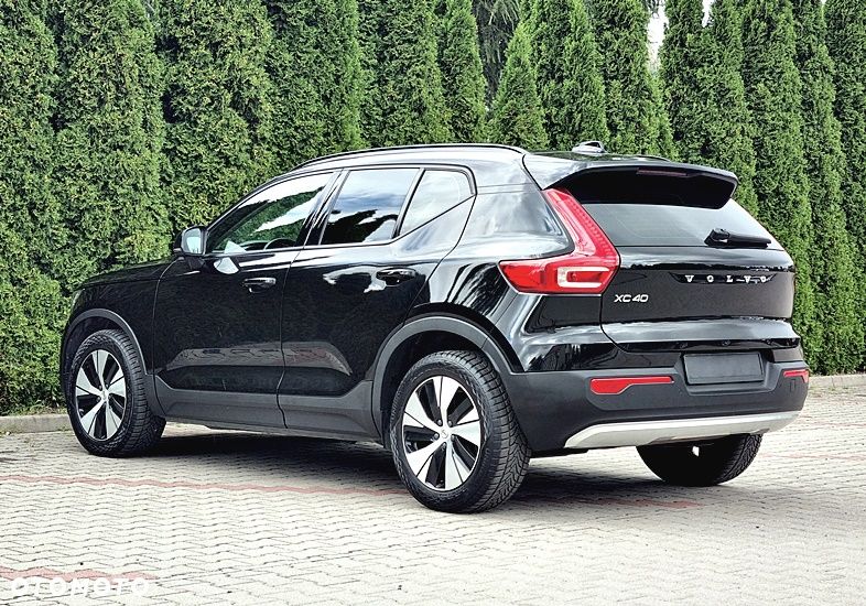 Volvo XC 40 D3 Momentum Pro - 10