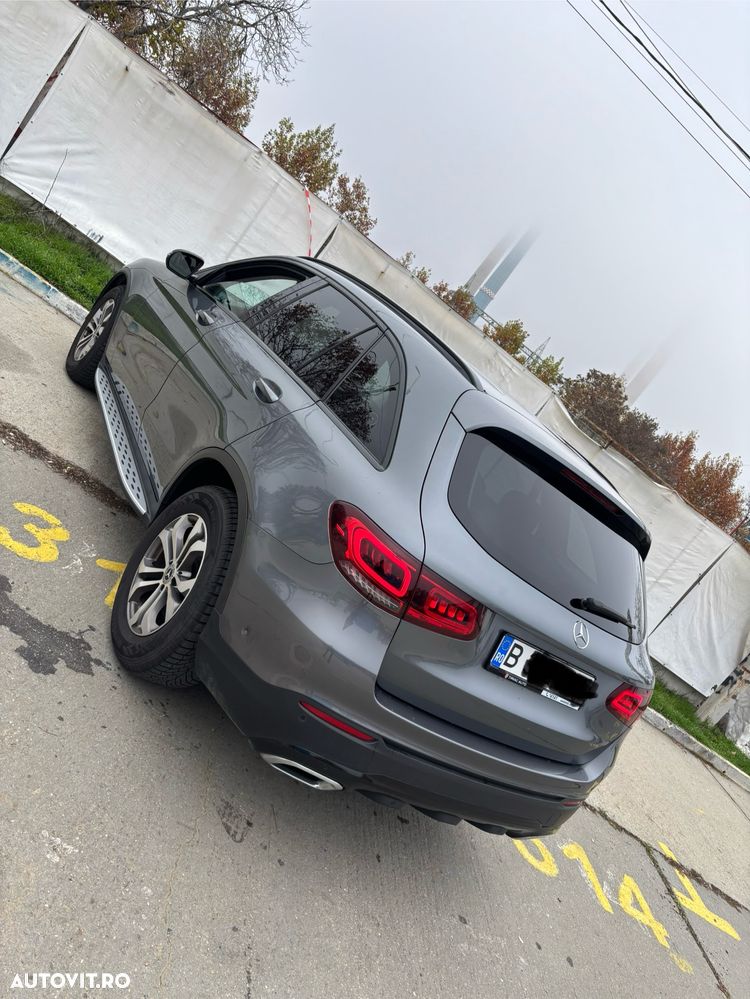 Mercedes-Benz GLC 200 d 4Matic 9G-TRONIC AMG Line - 3