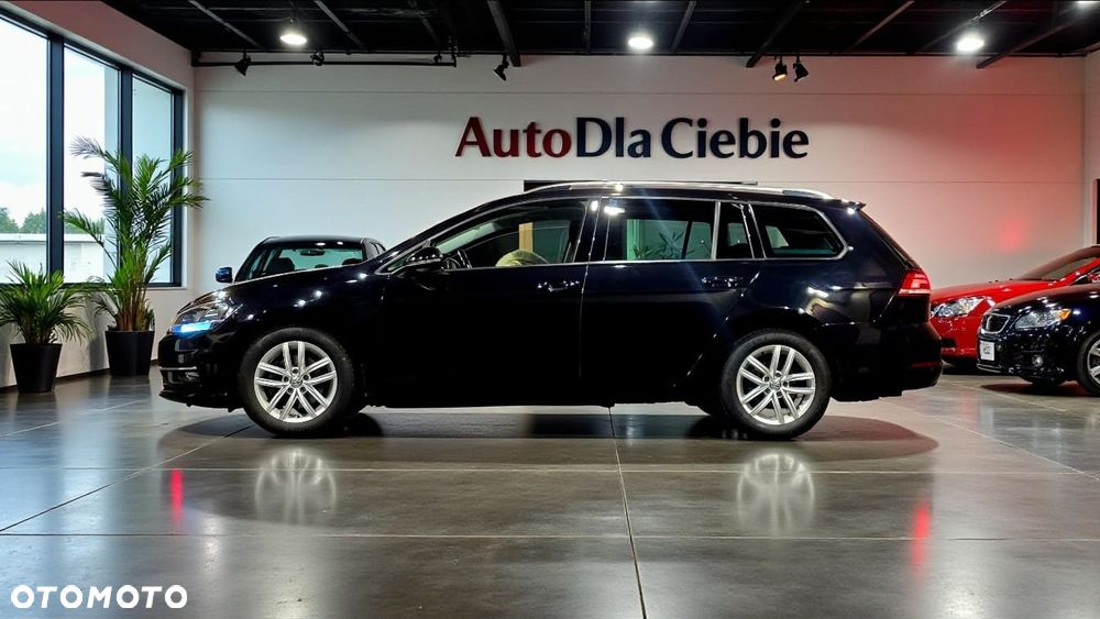 Volkswagen Golf - 4