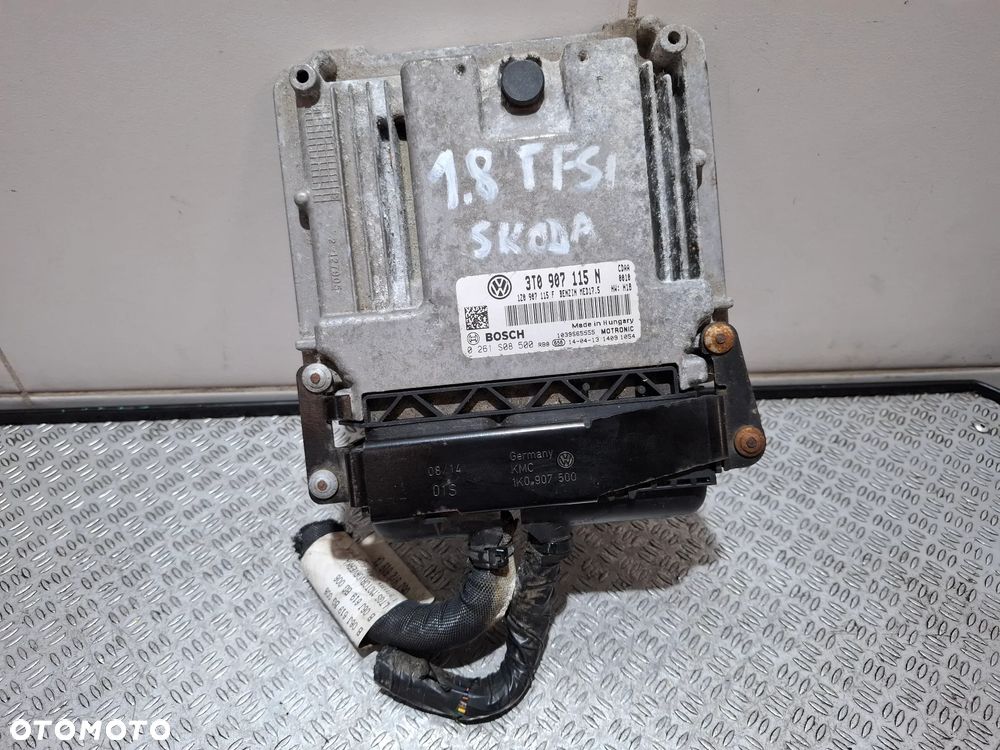 Komputer sterownik silnika Skoda Superb 1,8TFSI Rok 2014 nr 3T0907115N - 2