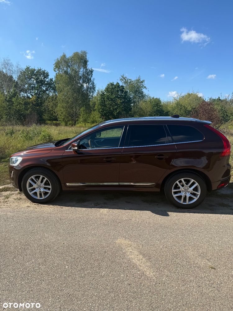 Volvo XC 60 D5 AWD Summum - 7