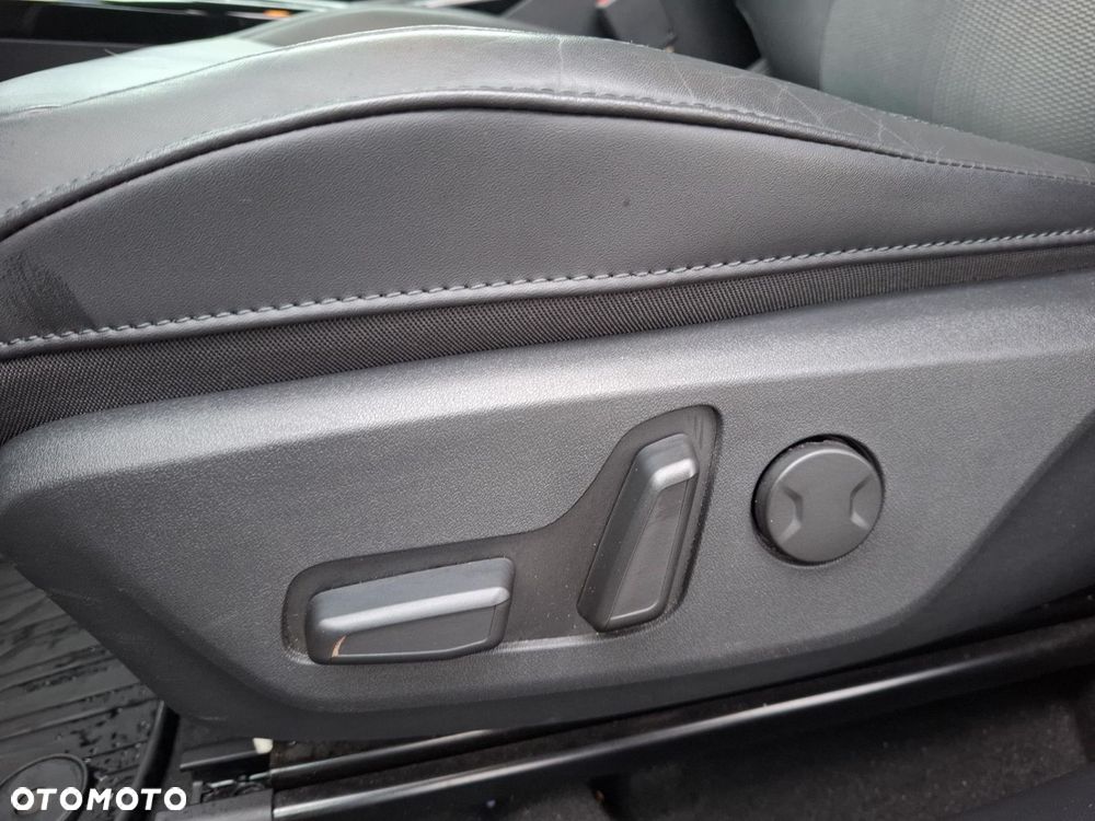 Kia Niro - 26