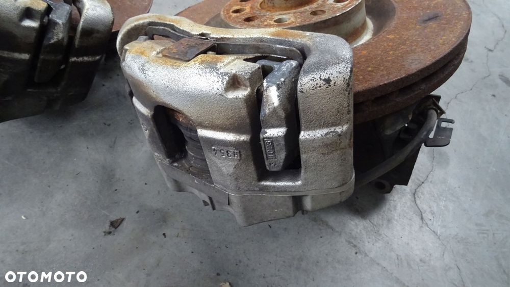 golf v r32 audi a3 s3 8p 3.2 v6 swap zaciski tarcze przód przednie 345mm - 2