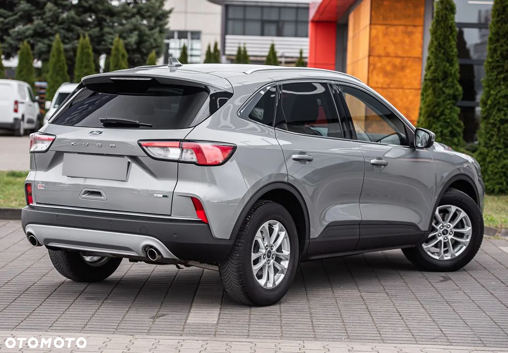 Ford Kuga - 13
