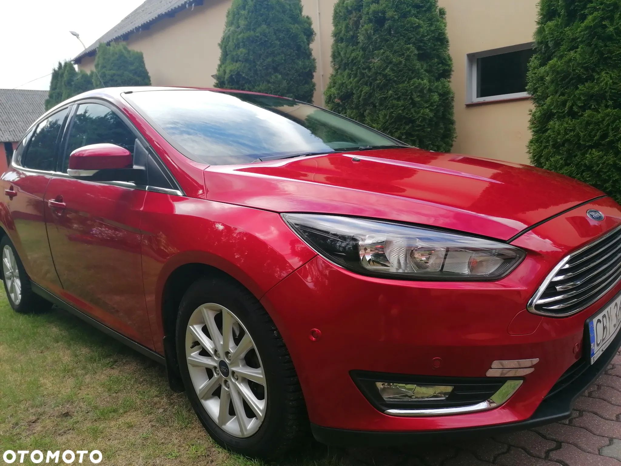 Ford Focus 1.0 EcoBoost Start-Stopp-System TITANIUM - 1