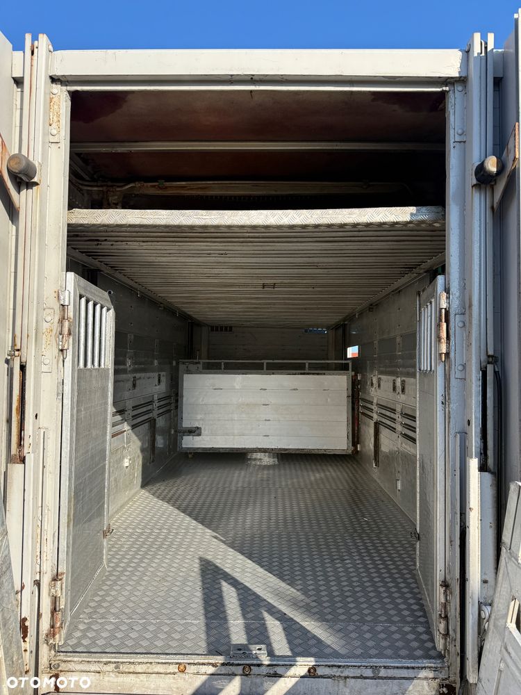 Scania 124L - 11