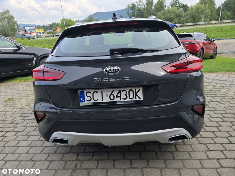 Kia XCeed - 4
