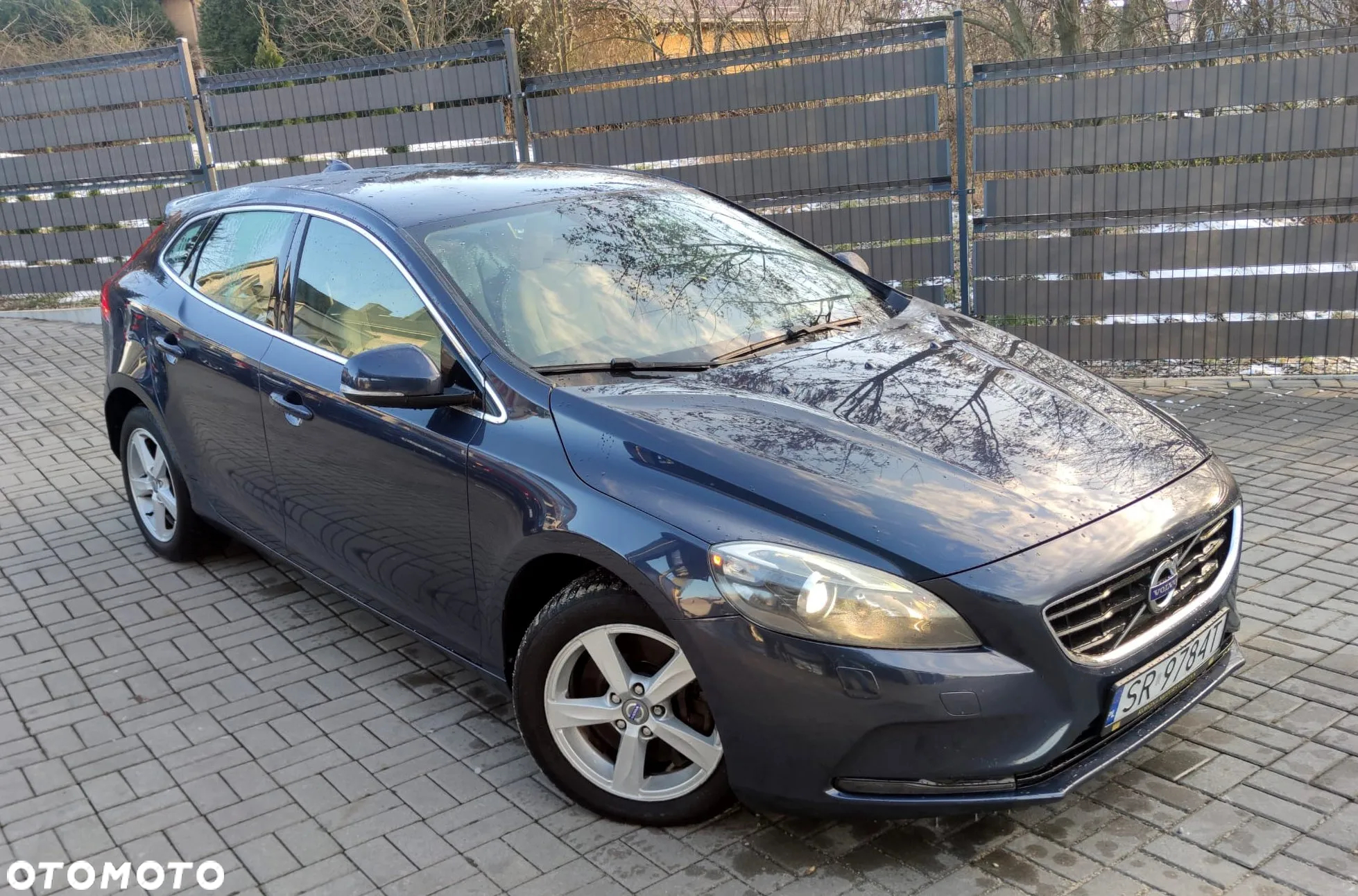 Volvo V40 D3 Momentum - 3