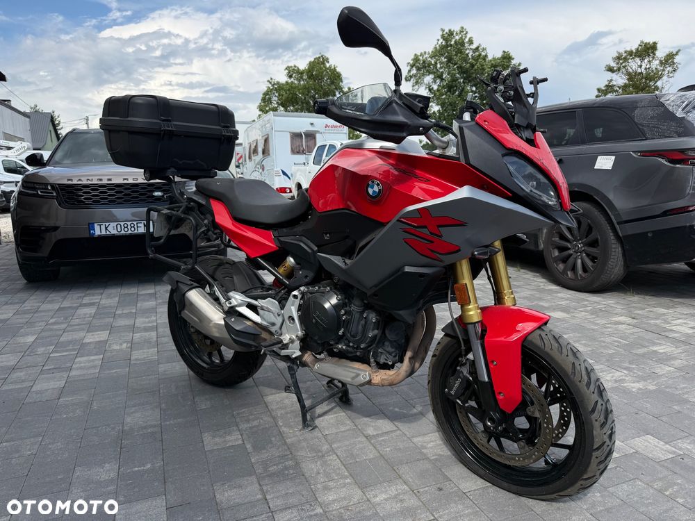 BMW F - 2