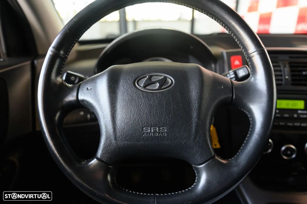 Hyundai Tucson 2.0 2WD GLS - 37