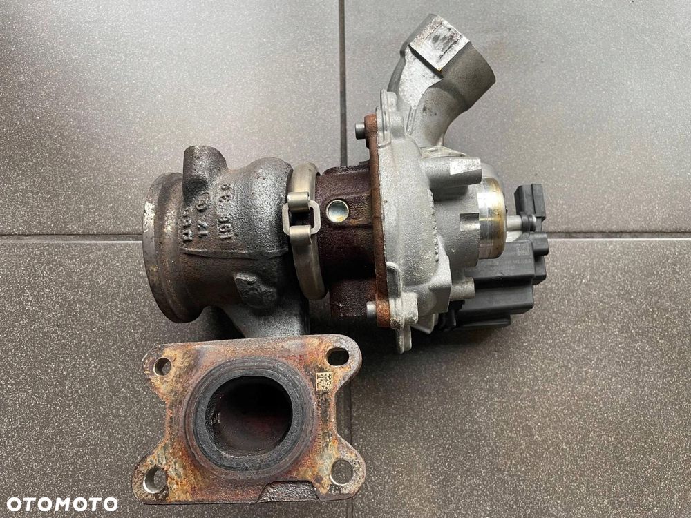 TURBOSPRĘŻARKA 1.4 TSI VA AUDI SKODA 04E145704P - 2