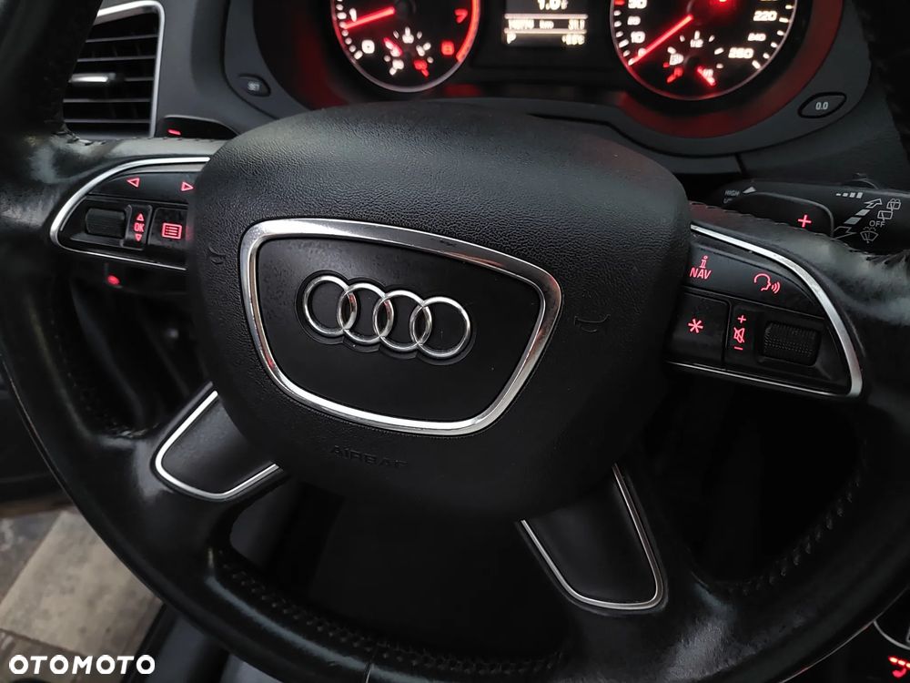 Audi Q3 2.0 TFSI Quattro S tronic sport - 27