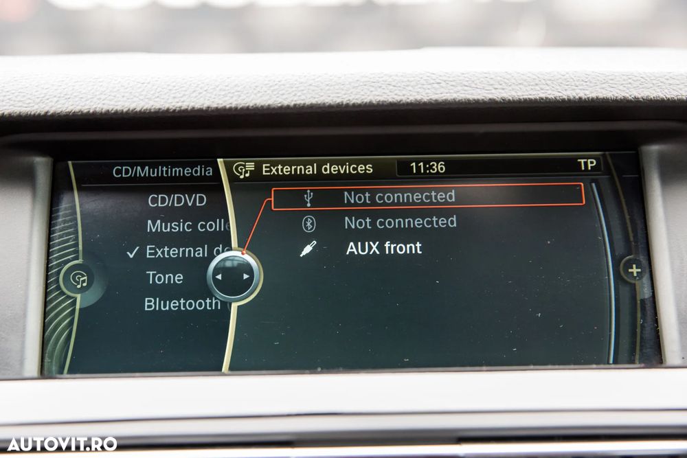 BMW Seria 5 525d xDrive - 33