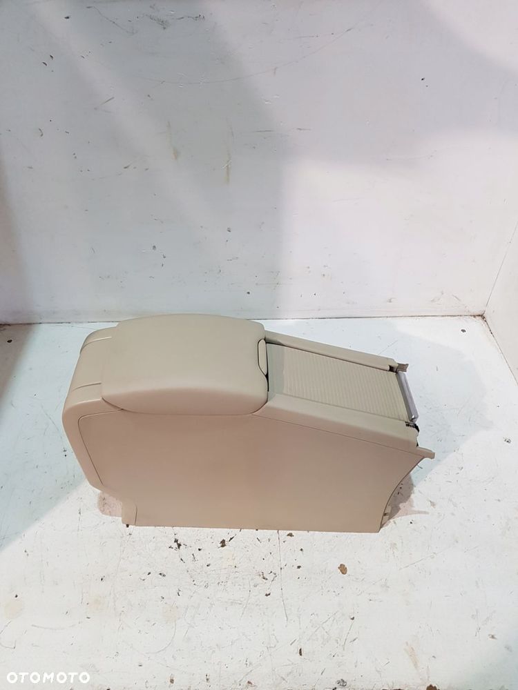tunel środkowy podłokietnik 39855366 volvo xc60 i 3.2b eu 12 rok - 1