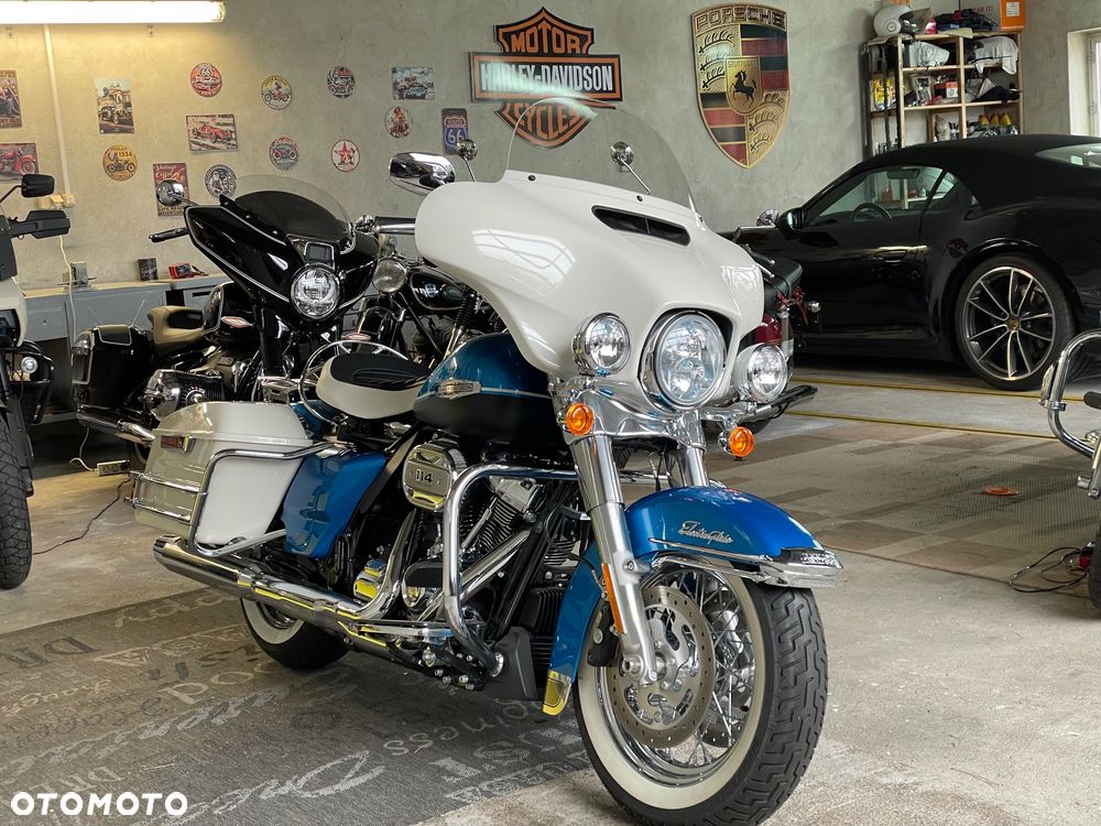 Harley-Davidson FLH Electra Glide - 1