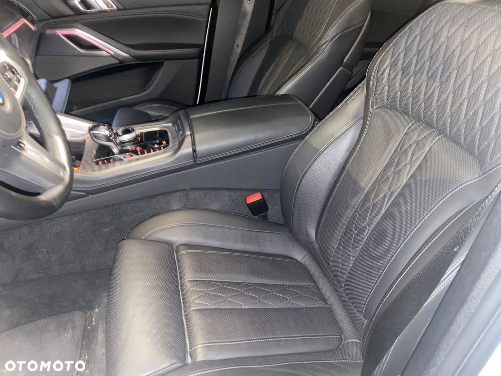 BMW X6 - 12