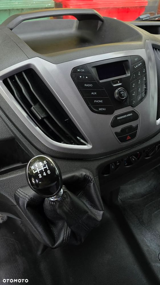 Ford Transit - 19