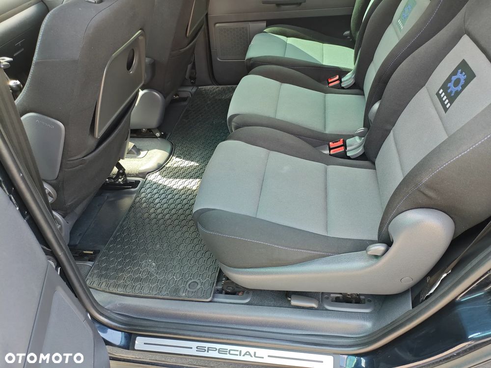 Volkswagen Sharan 2.0 TDI DPF Special - 9