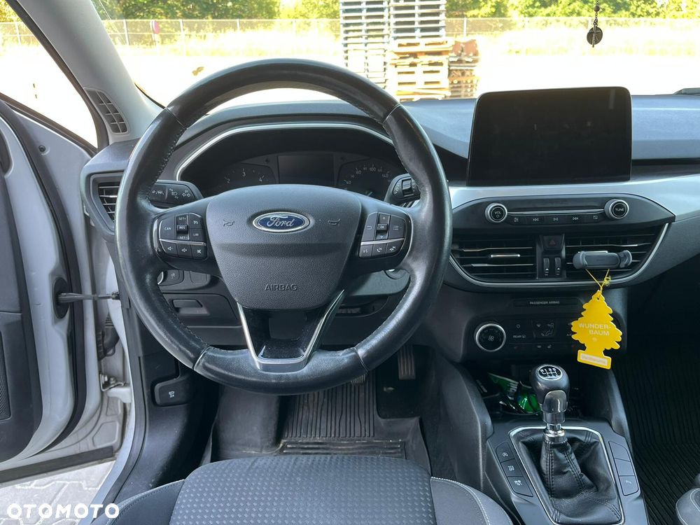 Ford Focus 1.5 EcoBlue Active - 9
