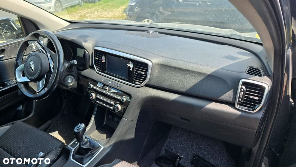 Kia Sportage - 10