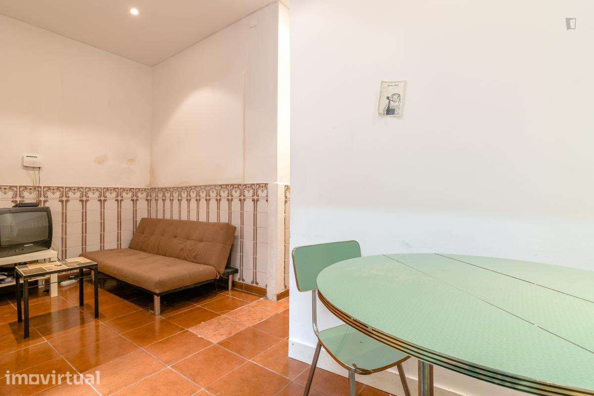 Quarto - localizado em Bairro Alto Lisbon - Grande imagem: 2/17