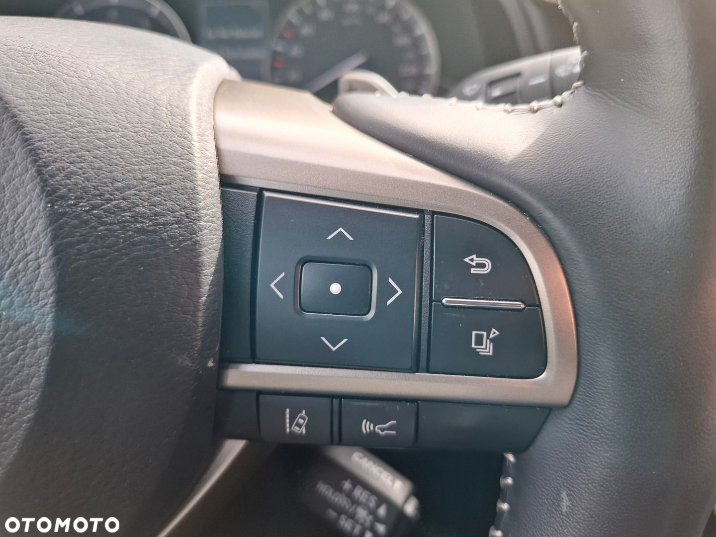 Lexus RX - 35
