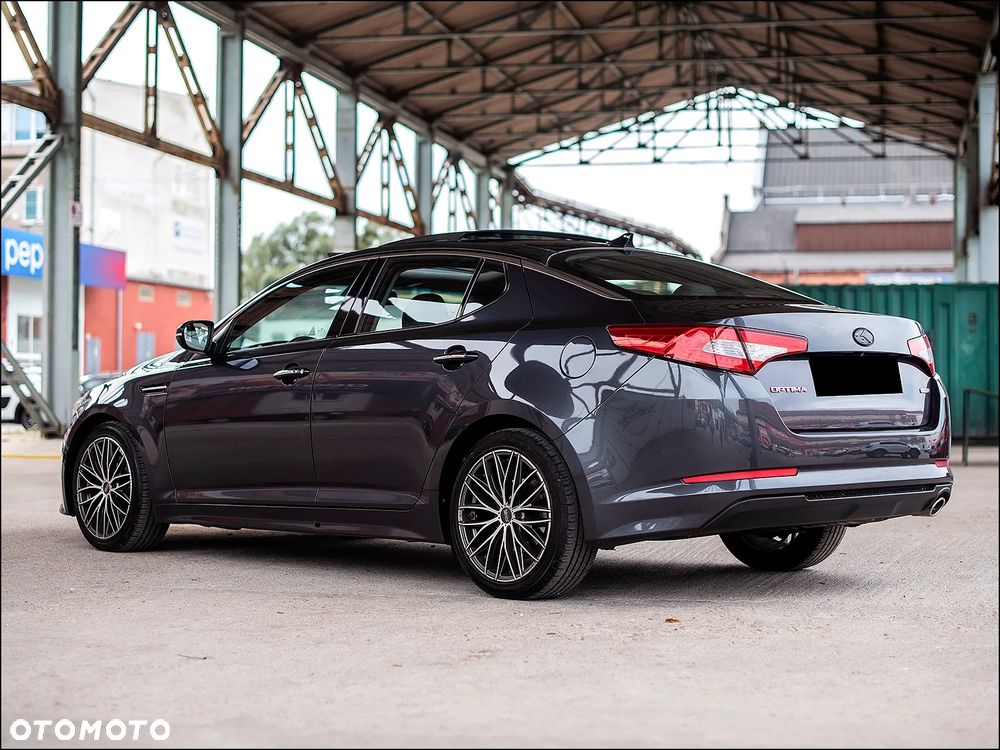 Kia Optima - 7