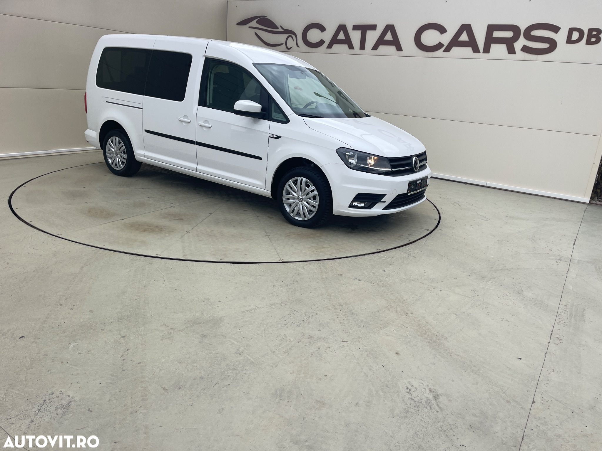 Volkswagen Caddy 2.0 TDI (7-Si.) Maxi Trendline - 22