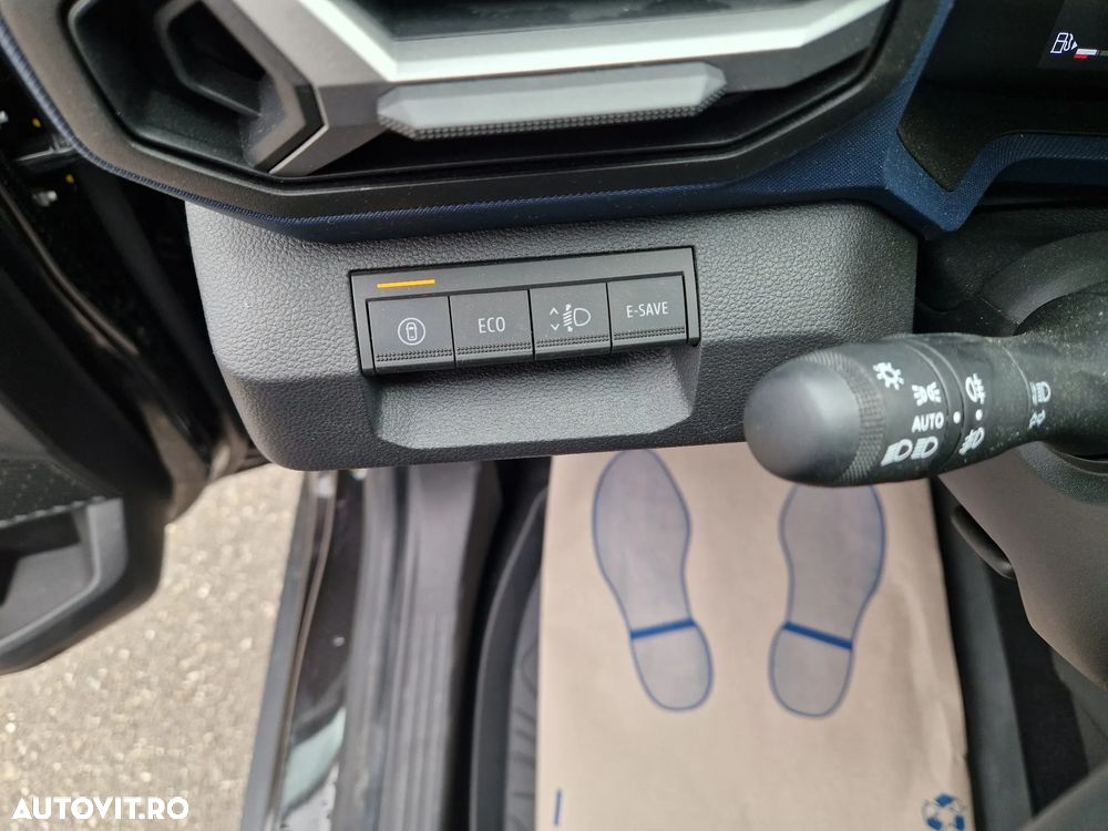 Dacia Duster HEV 140 Journey - 17