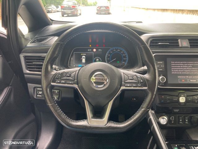 Nissan Leaf N-Connecta - 15