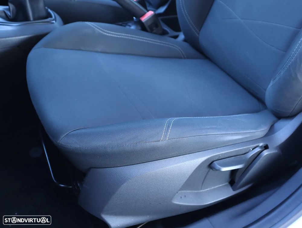 Ford Fiesta 1.0 Ti-VCT Trend - 27