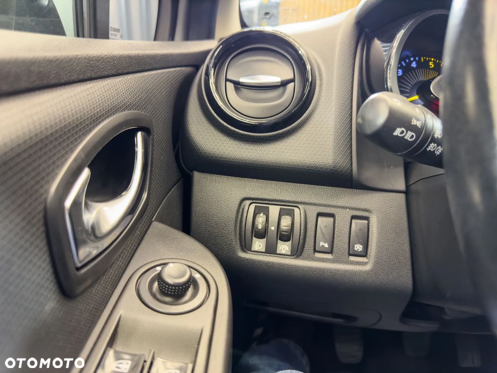 Renault Clio dCi 75 Expression - 33
