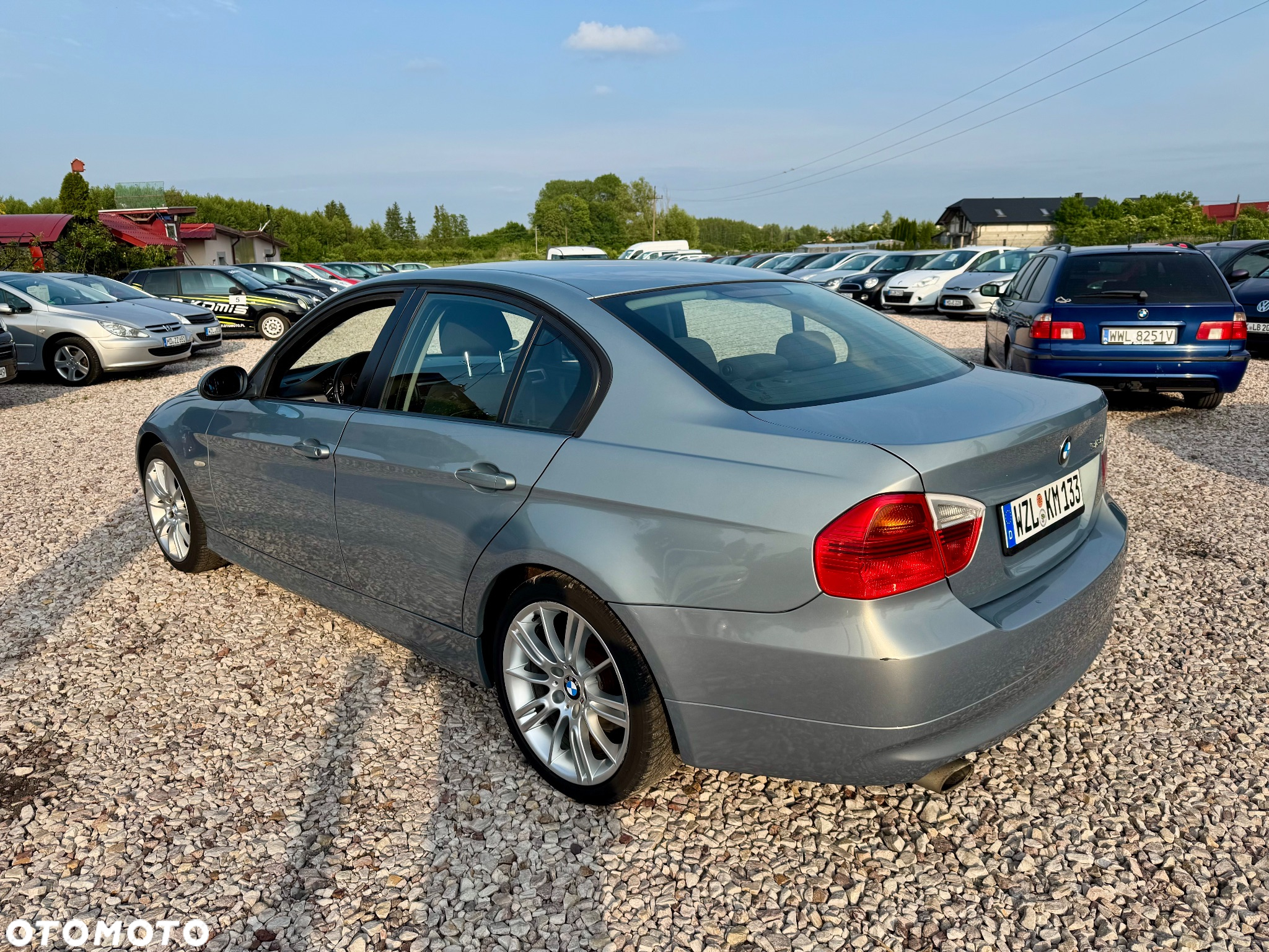 BMW Seria 3 318d - 26