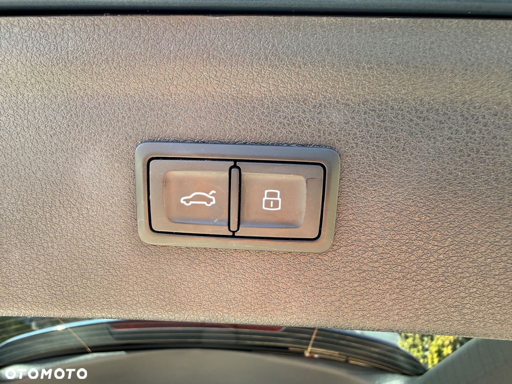 Audi Q3 40 TFSI Quattro S tronic - 28