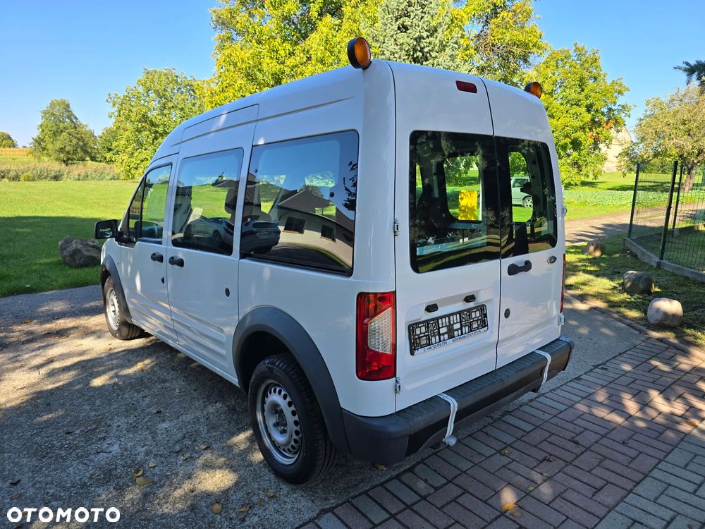 Ford Tourneo Connect - 7