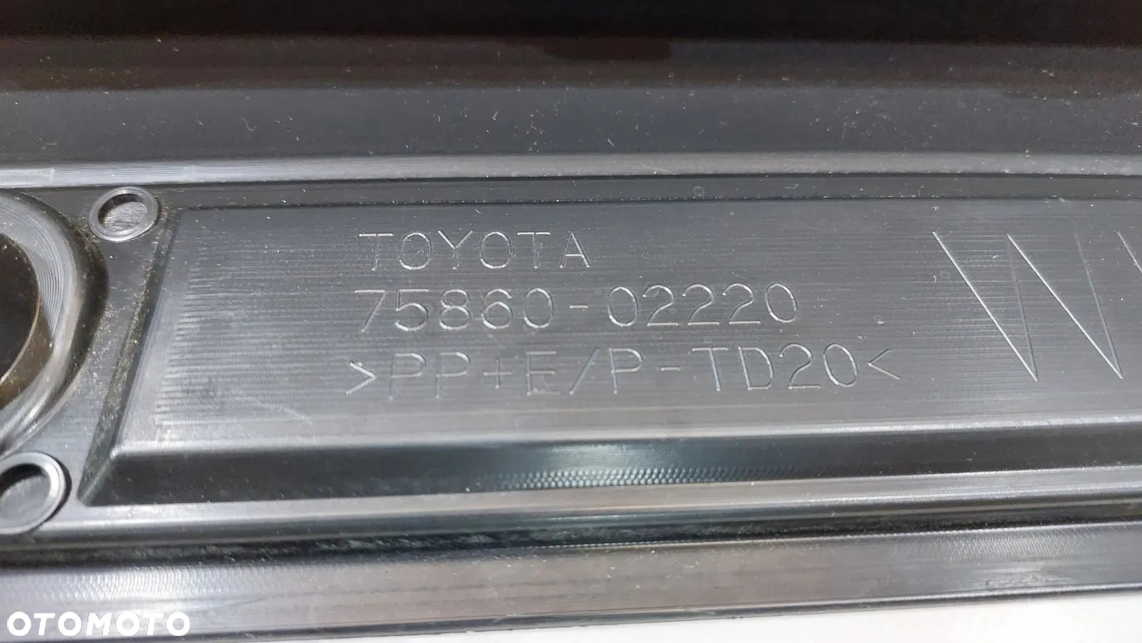 LISTWA PROGOWA LEWA TOYOTA COROLLA E21 KOMBI 75860-02220 - 11