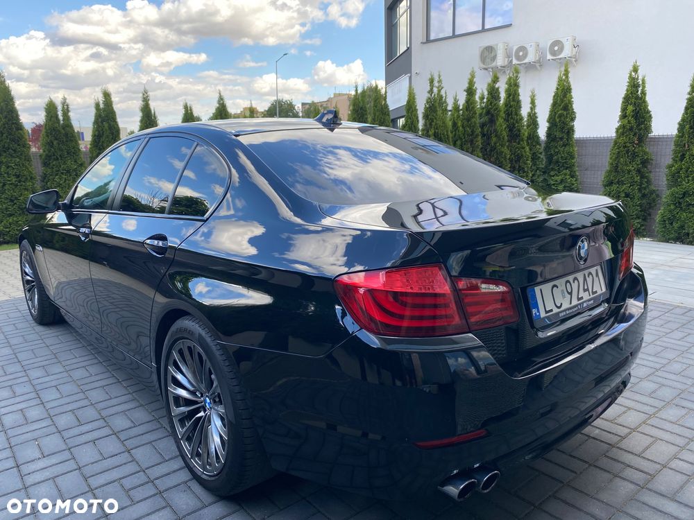 BMW Seria 5 520i - 6