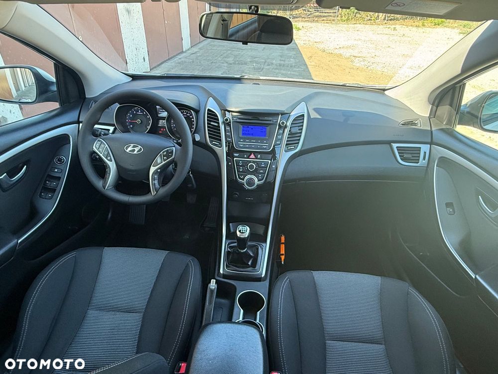 Hyundai i30 1.6 Style - 23