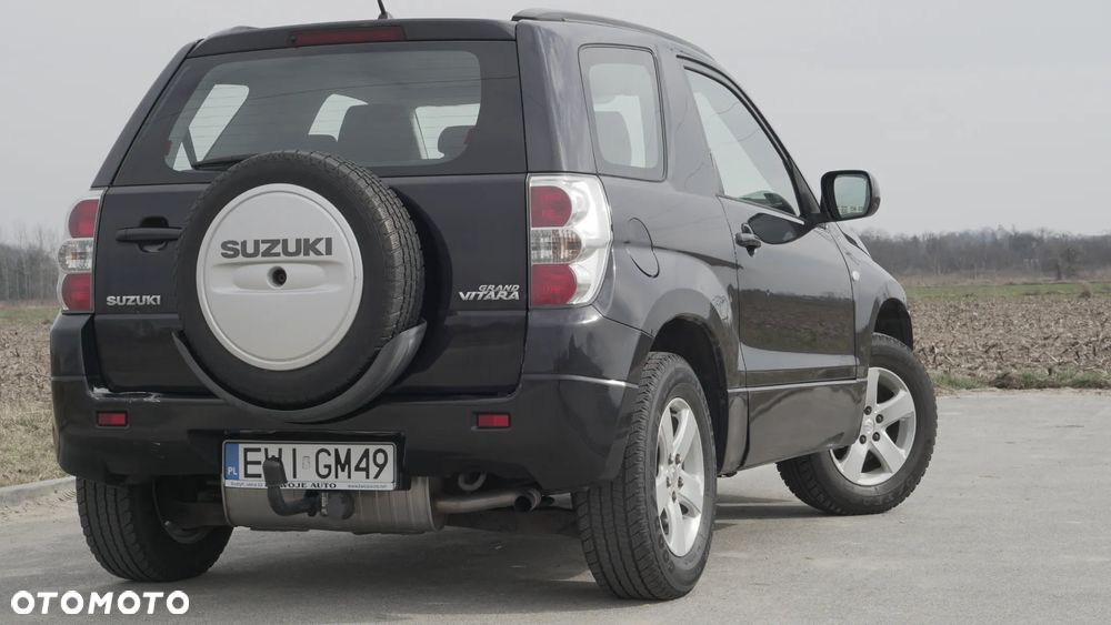 Suzuki Grand Vitara 1.6 - 6