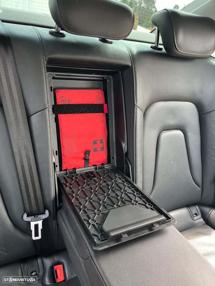 Audi A4 2.0 TDI S Edition S-line - 30