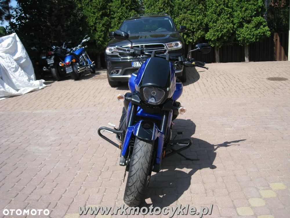 Suzuki Boulevard - 8