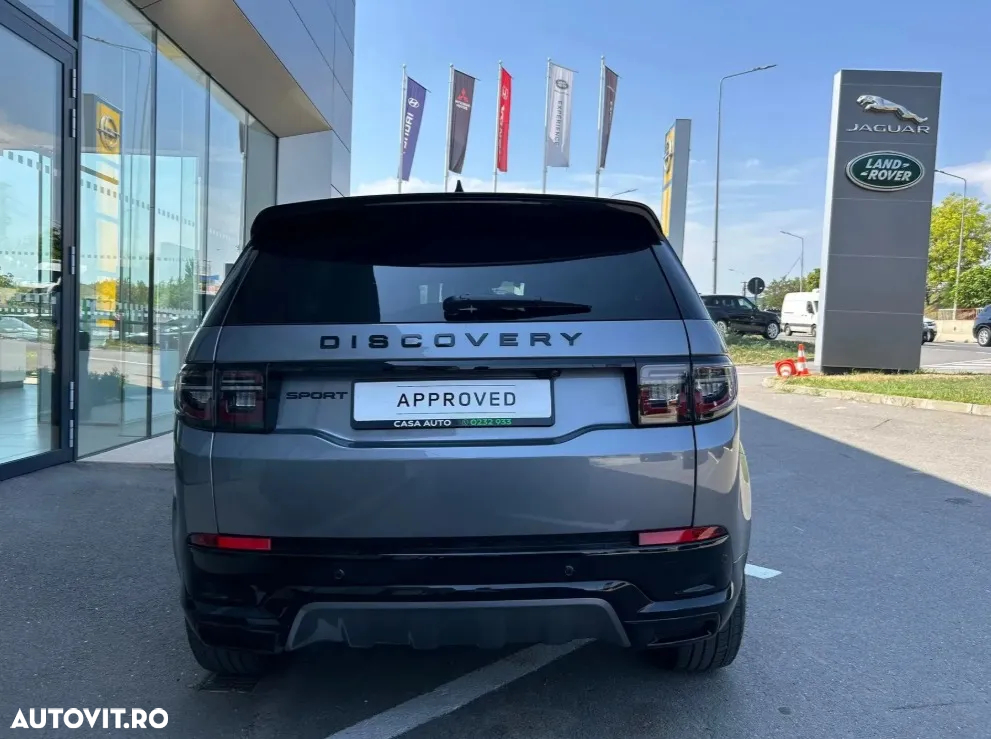 Land Rover Discovery Sport - 10