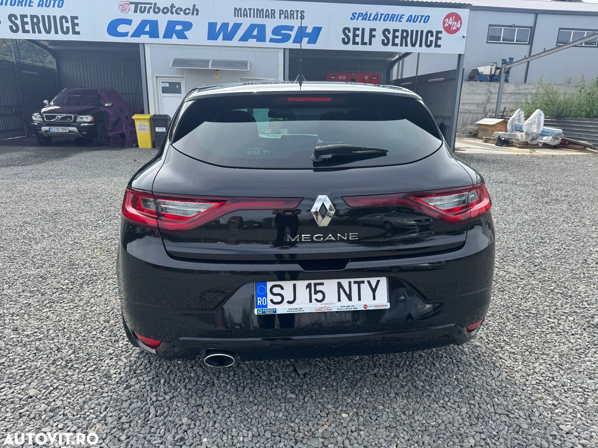 Renault Megane ENERGY dCi 130 BOSE EDITION - 11