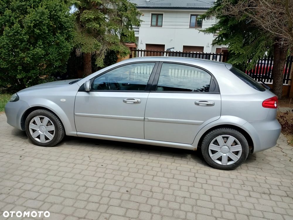 Chevrolet Lacetti 1.6 SX / Elite - 4