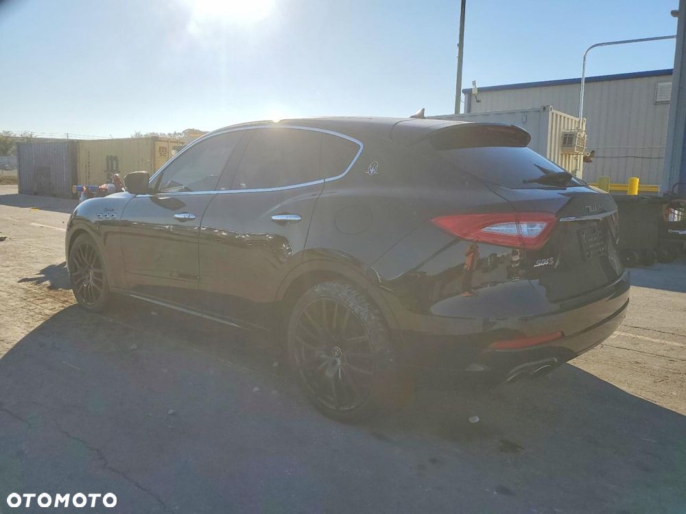 Maserati Levante S Q4 - 3