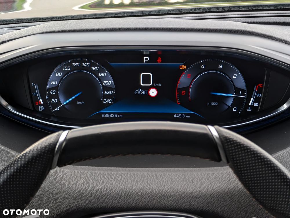 Peugeot 5008 2.0 BlueHDI GT S&S EAT8 - 24