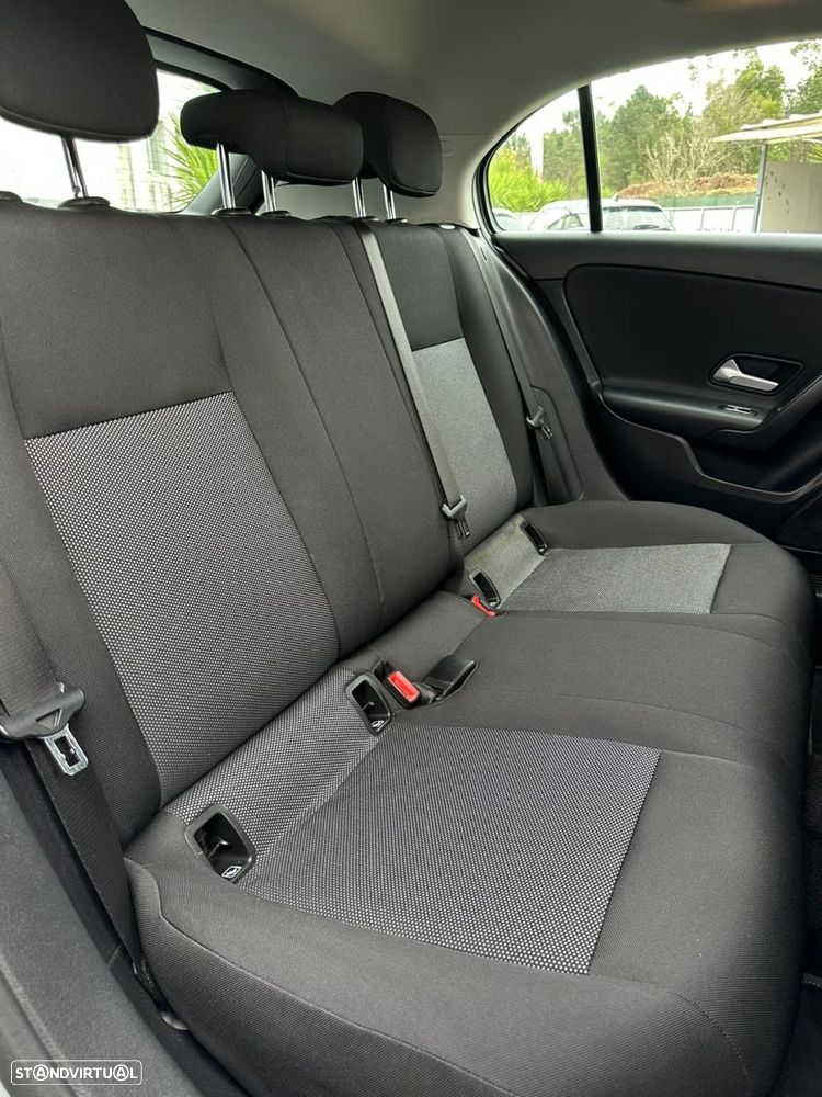 Mercedes-Benz A 180 d 7G-DCT Style - 36