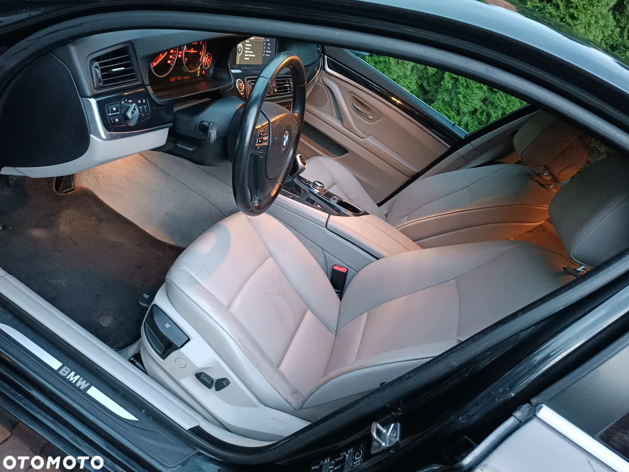 BMW Seria 5 520d - 10